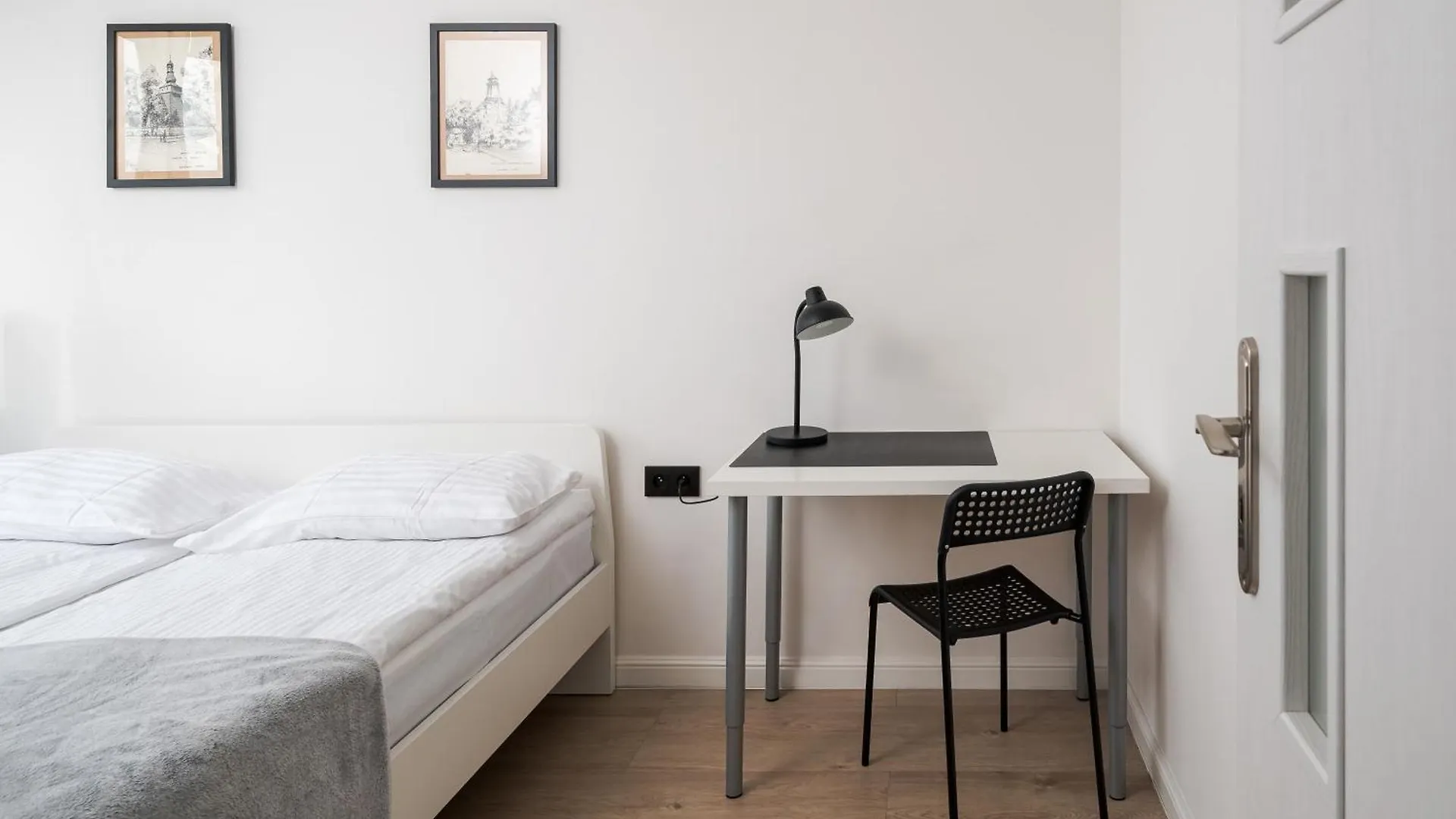 Atenska City View Apartment Warsaw Poland