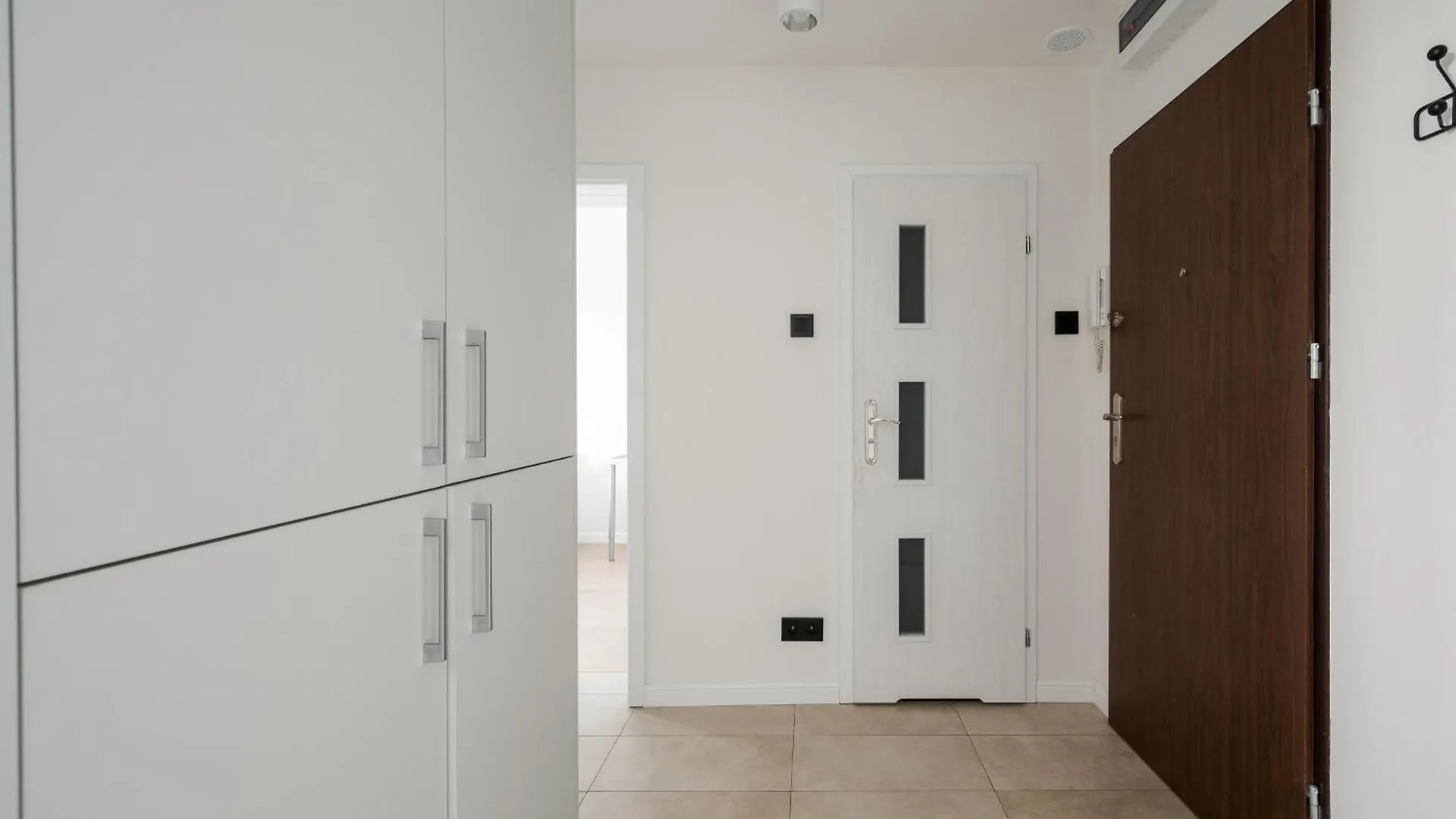 Atenska City View Apartment Warsaw Poland
